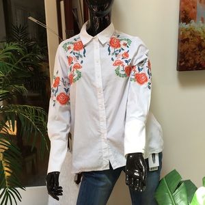Embroidered shirt